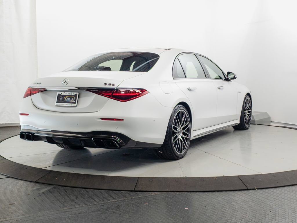 Used 2024 Mercedes-Benz S 63 AMG S w/ Carbon Fiber Exterior Package image 37