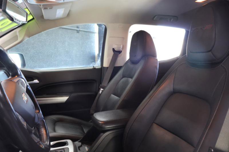 Used 2018 Chevrolet Colorado ZR2 w/ ZR2 Midnight Special Edition image 17