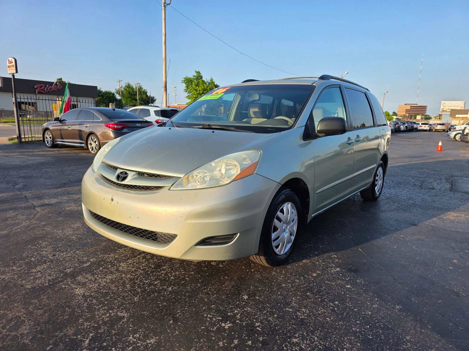 Used 2006 Toyota Sienna LE