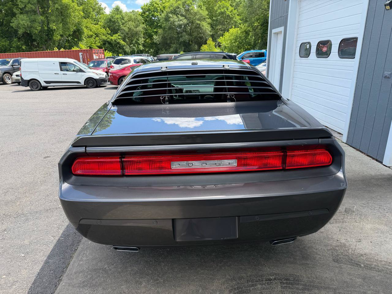 Used 2013 Dodge Challenger R/T Plus RWD image 5