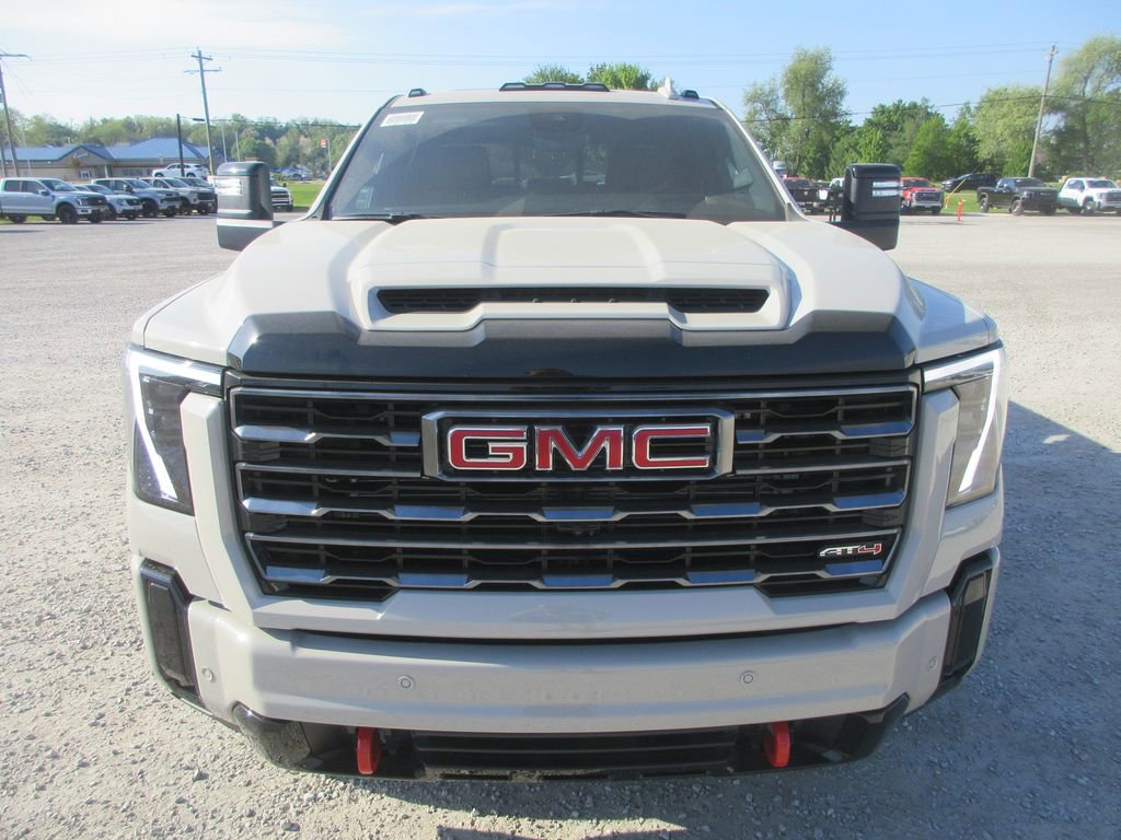 New 2026 GMC Sierra 3500 AT4 w/ AT4 Premium Plus Package AWD/4WD image 11