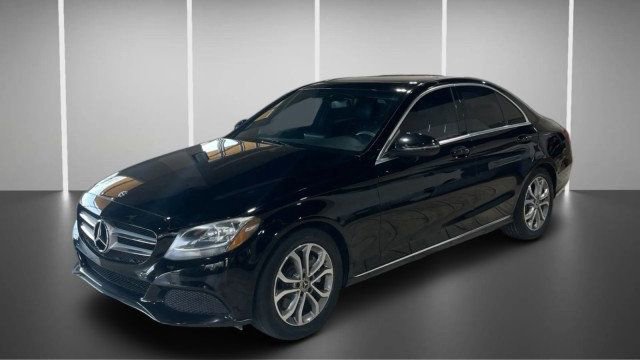 Used 2018 Mercedes-Benz C 300 Sedan image 3