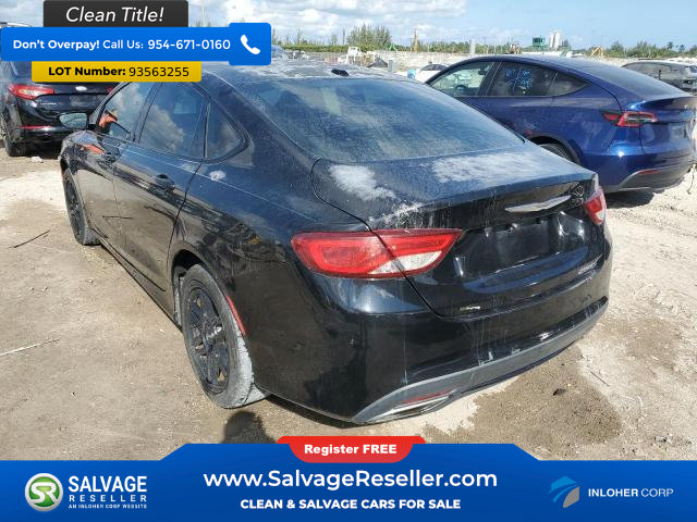 Used 2015 Chrysler 200 S FWD image 3