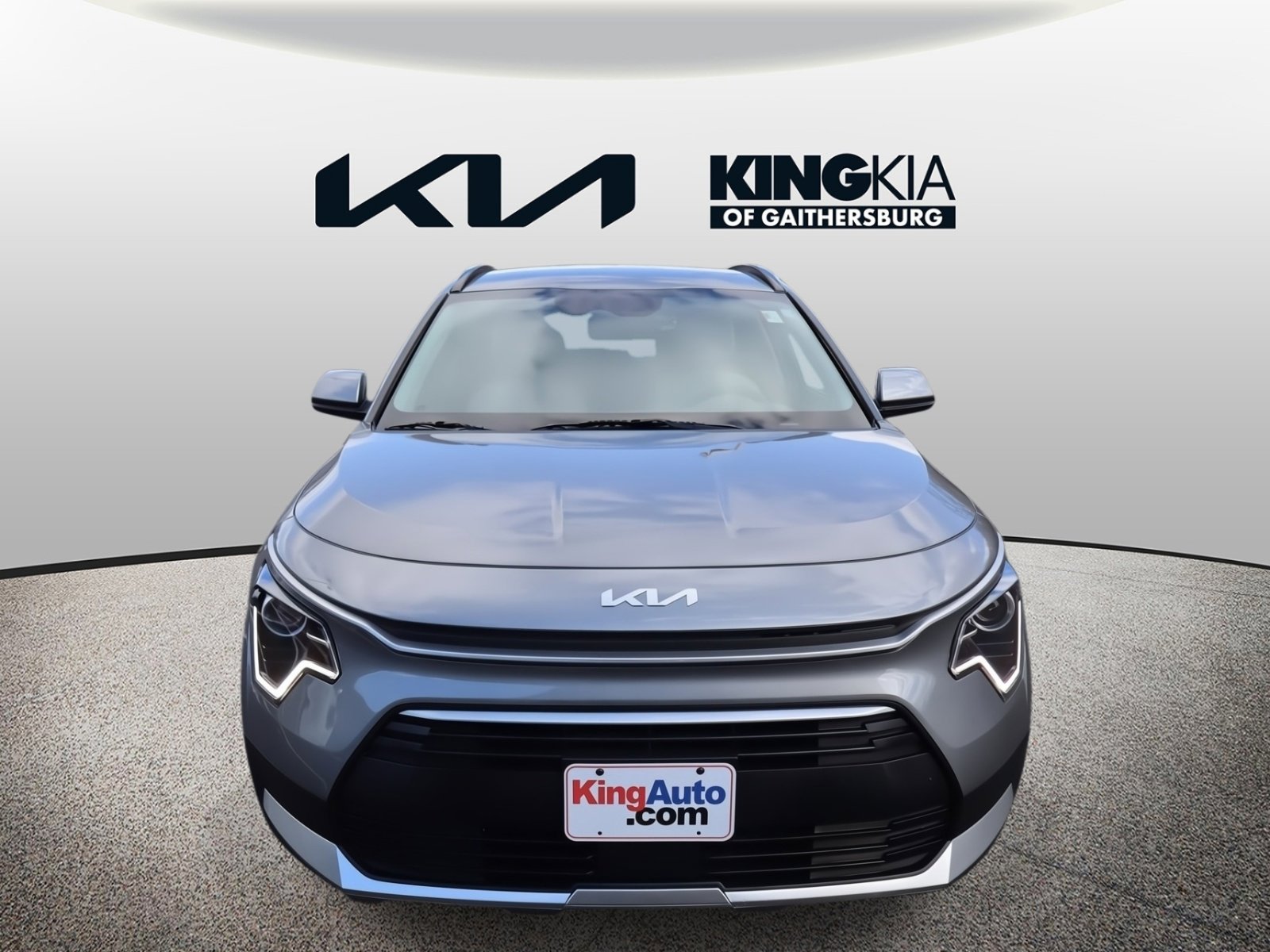 Certified 2025 Kia Niro EX image 9