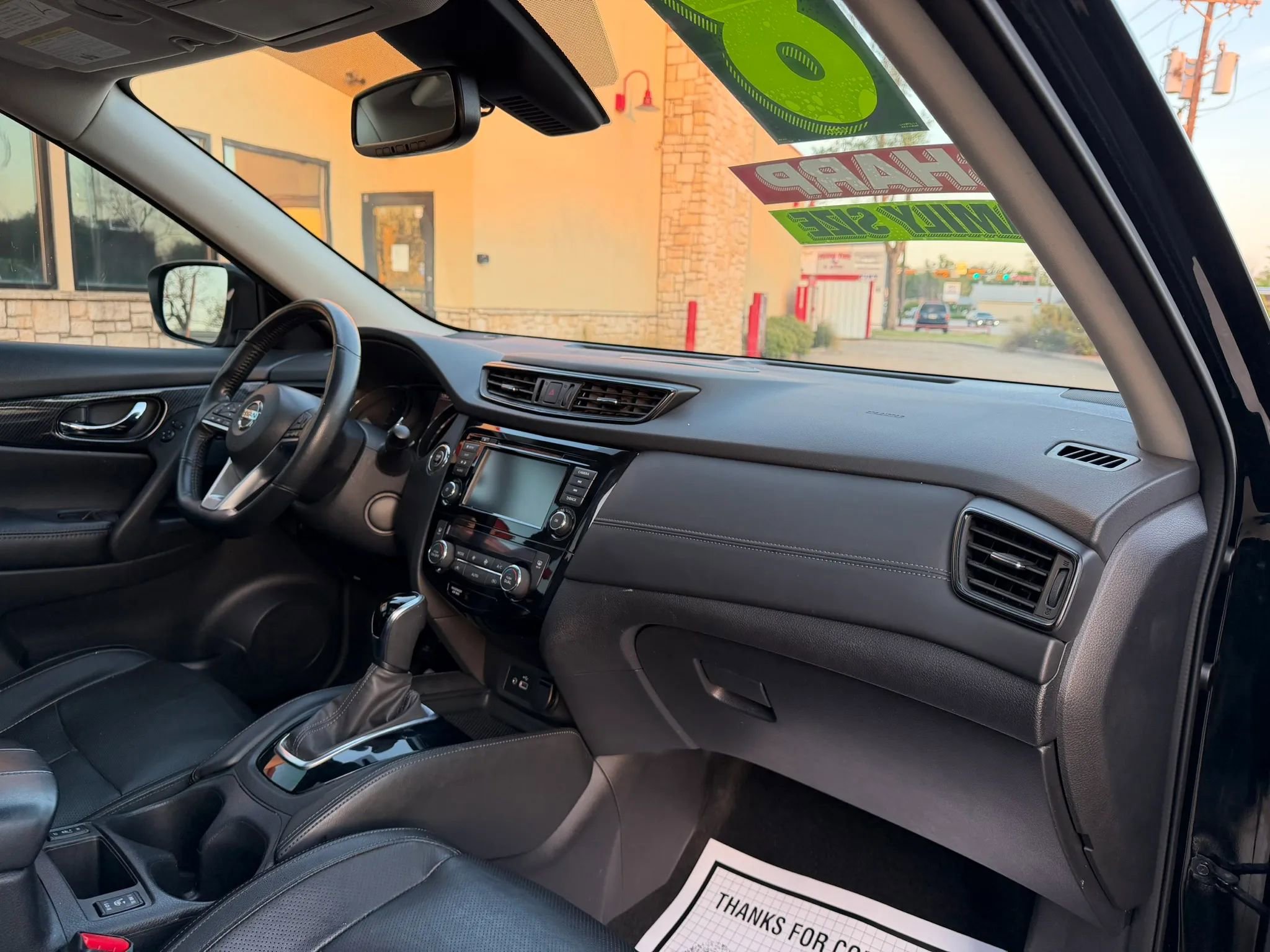 Used 2018 Nissan Rogue SL w/ Premium Package FWD image 13