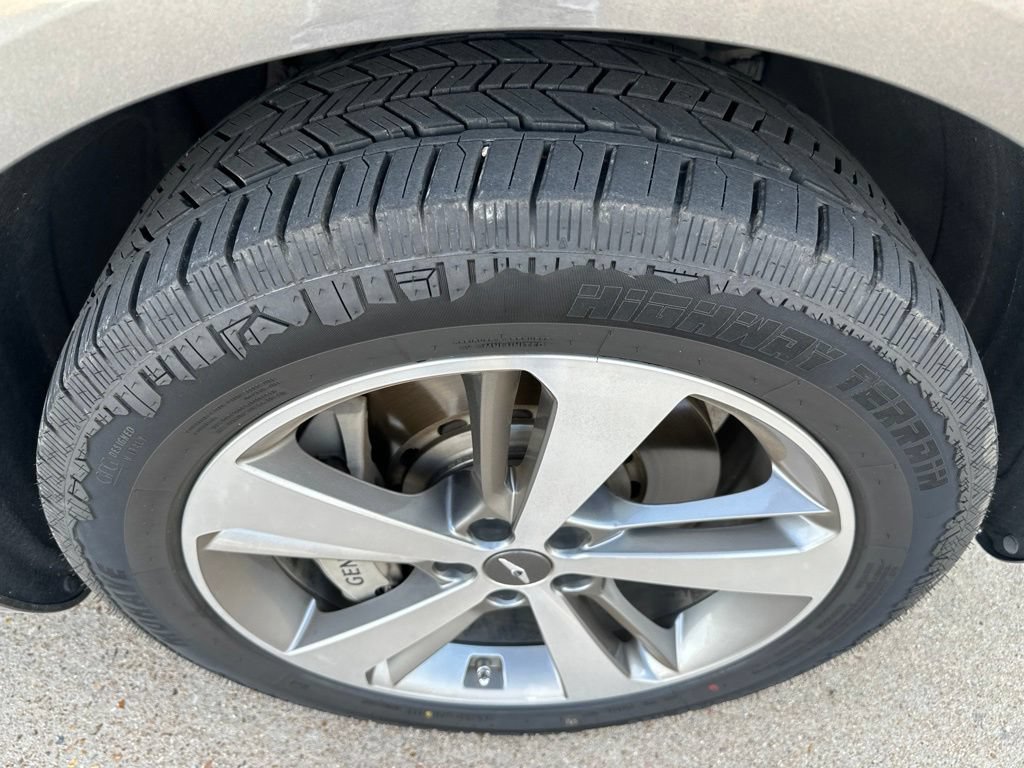 Used 2023 Genesis GV80 2.5T w/ Prestige 20" Package AWD/4WD image 19