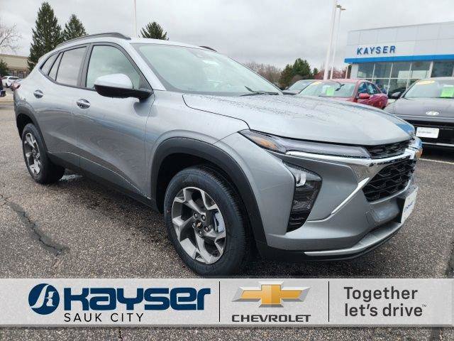 New 2026 Chevrolet Trax LT w/ Driver Confidence Package FWD image 1