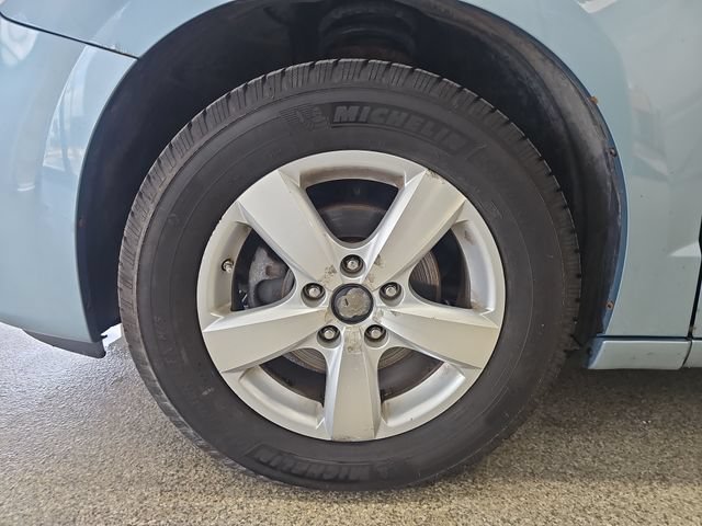 Used 2009 Volkswagen Routan SEL Premium FWD image 26