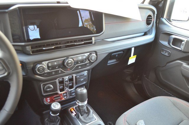 New 2026 Jeep Wrangler Sahara image 20