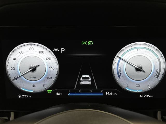 Used 2023 Hyundai Elantra Limited image 17