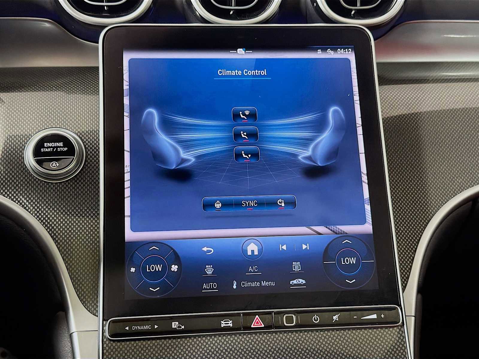 Used 2024 Mercedes-Benz GLC 300 4MATIC image 17