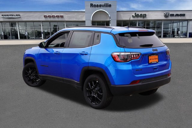 New 2026 Jeep Compass Latitude AWD/4WD image 6