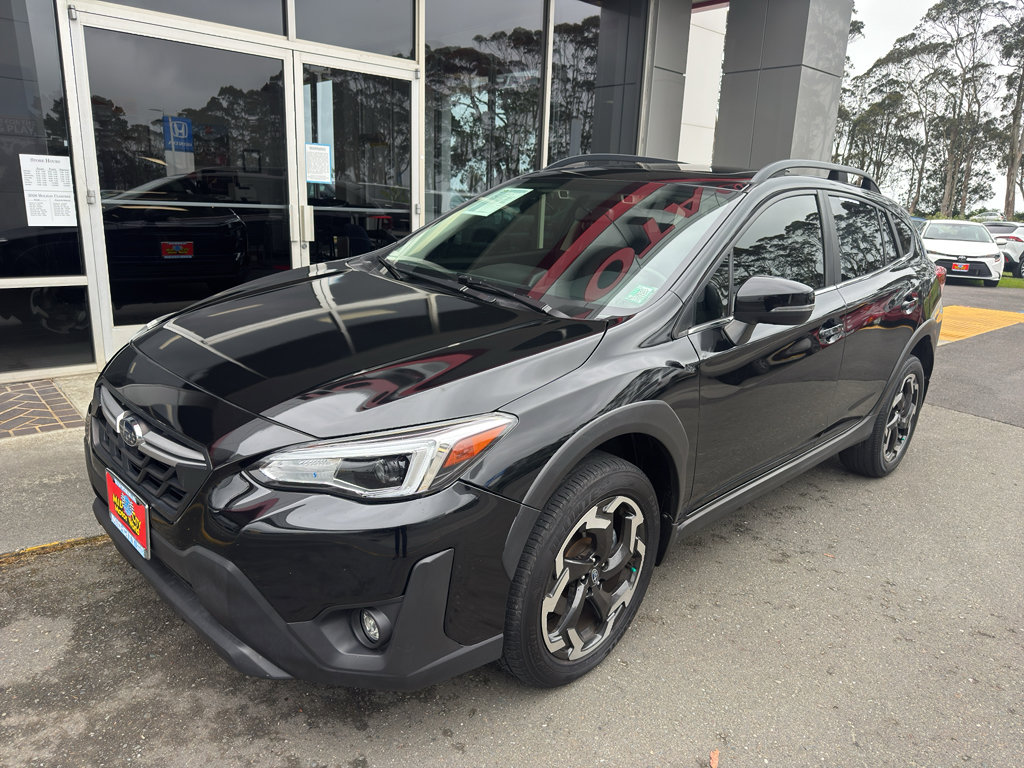 Used 2022 Subaru Crosstrek 2.5i Limited w/ Moonroof Package 2 AWD/4WD image 2