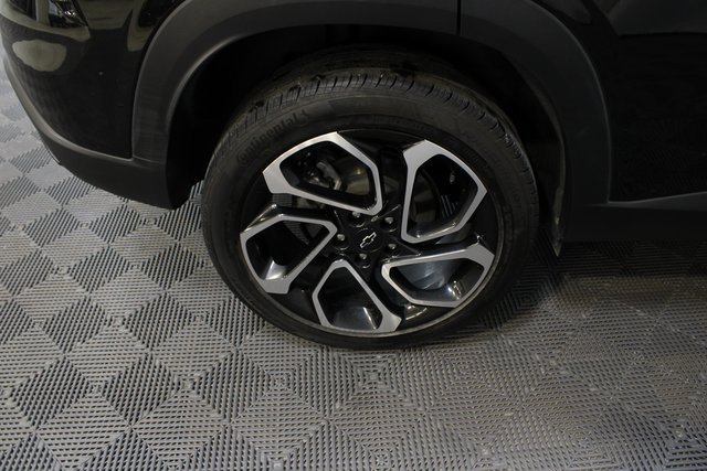Used 2024 Chevrolet Trax RS w/ Driver Confidence Package image 23
