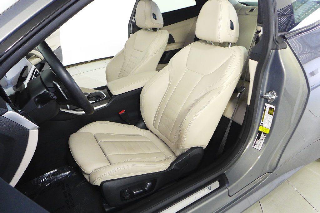 Used 2024 BMW 430i Coupe w/ M Sport Package RWD image 23