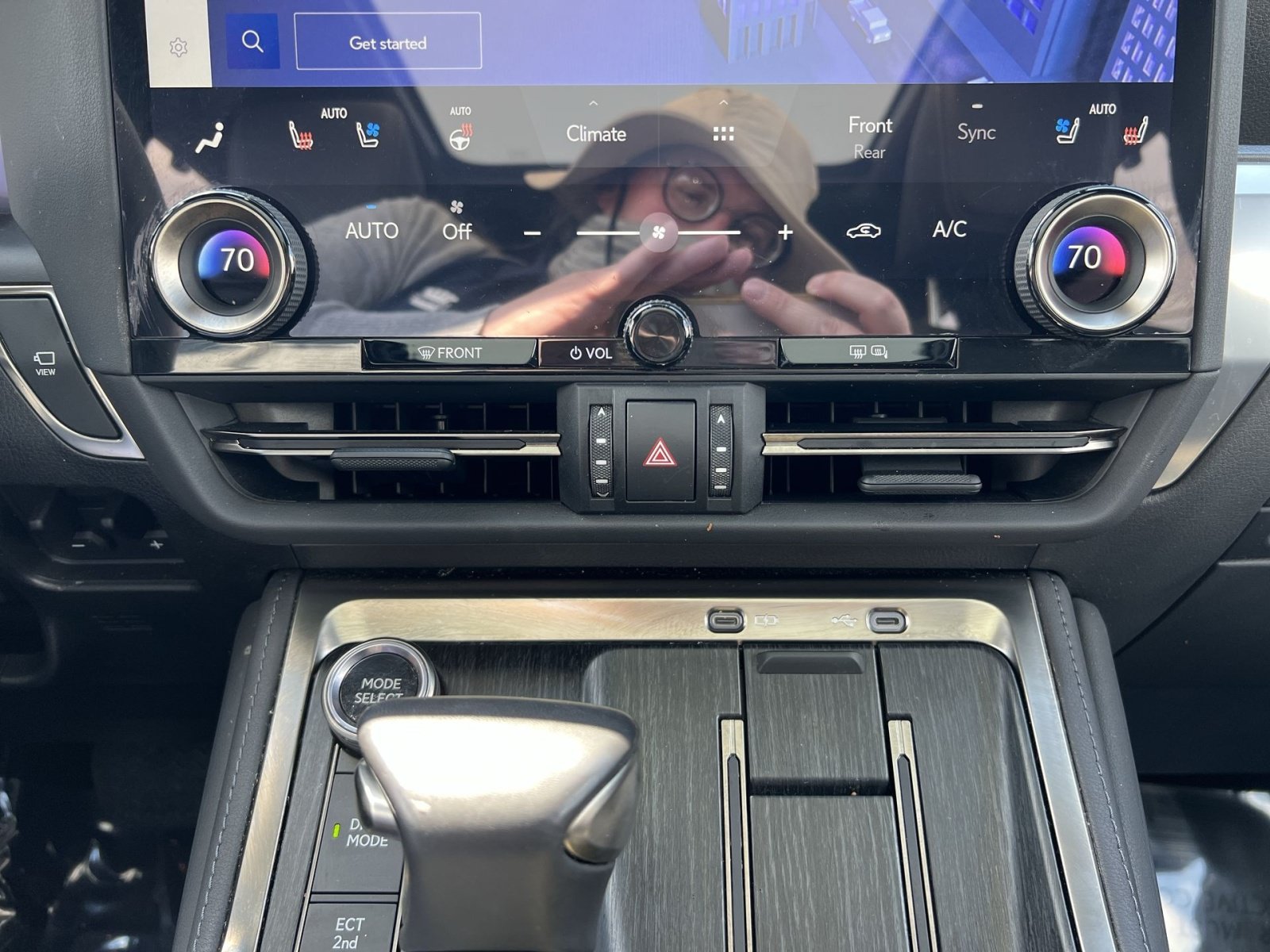 Used 2025 Lexus GX 550 w/ Accessory Package (2T) AWD/4WD image 21