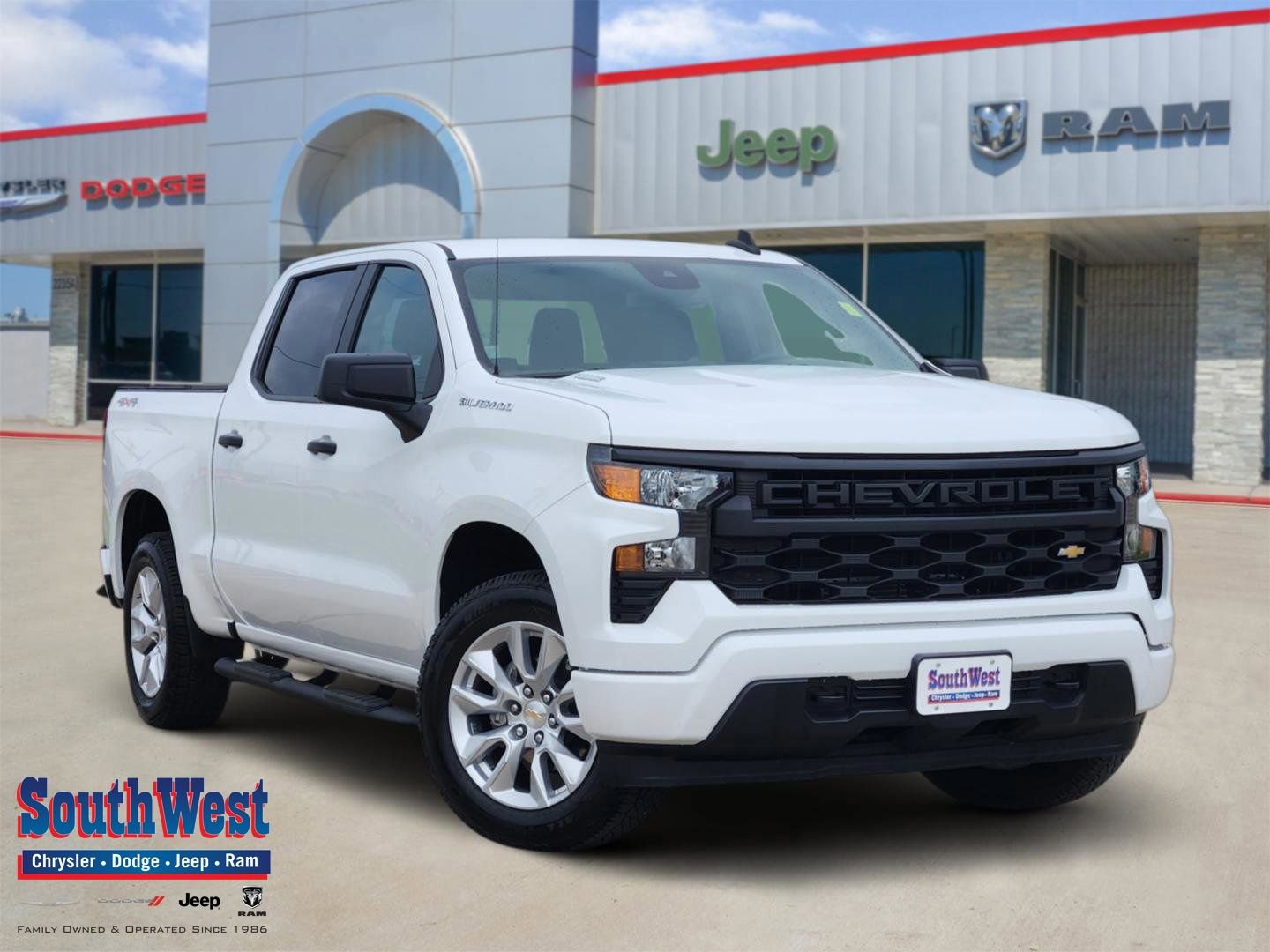 Used 2025 Chevrolet Silverado 1500 Custom