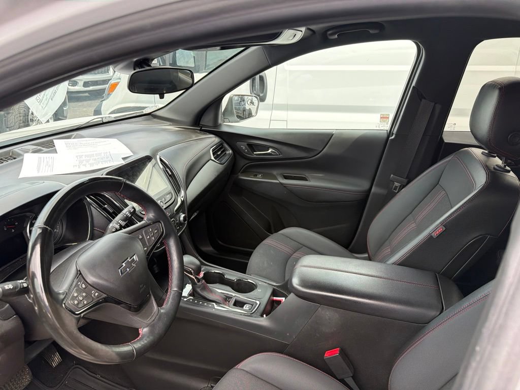 Used 2023 Chevrolet Equinox RS FWD image 12