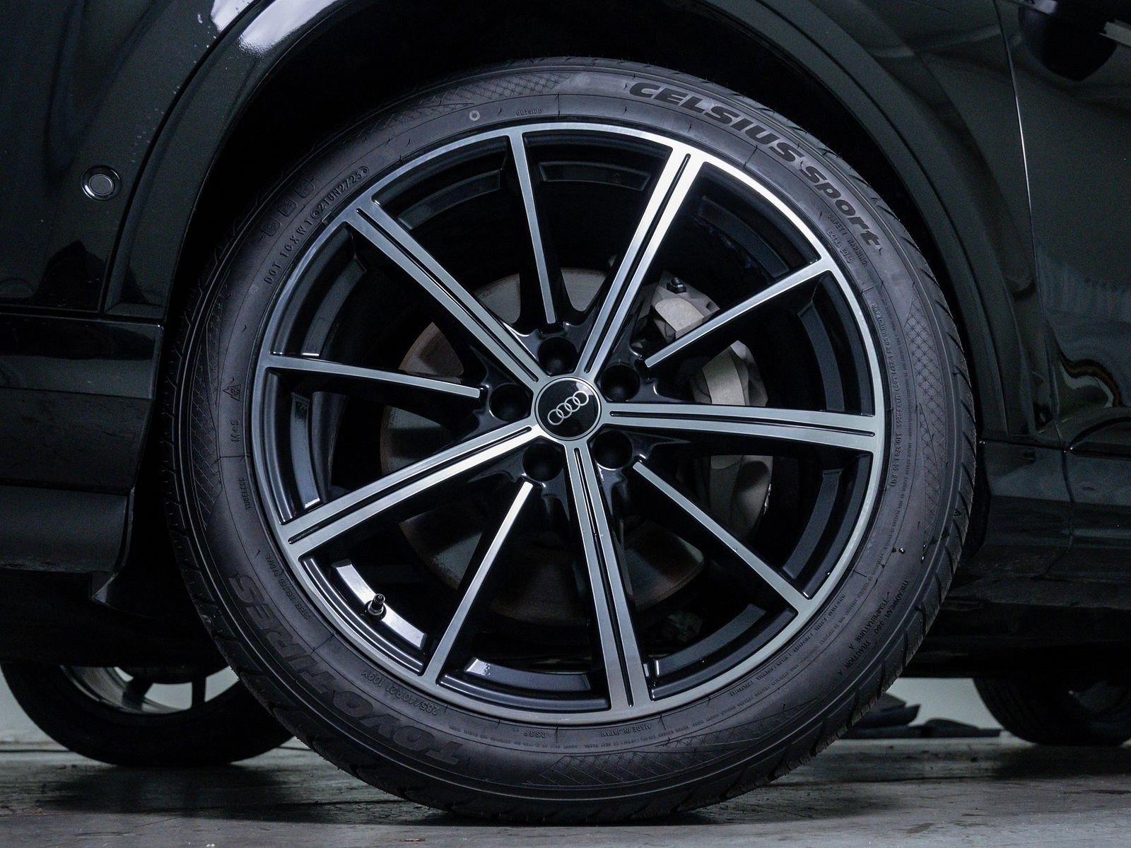 Used 2023 Audi Q7 3.0T Prestige image 6