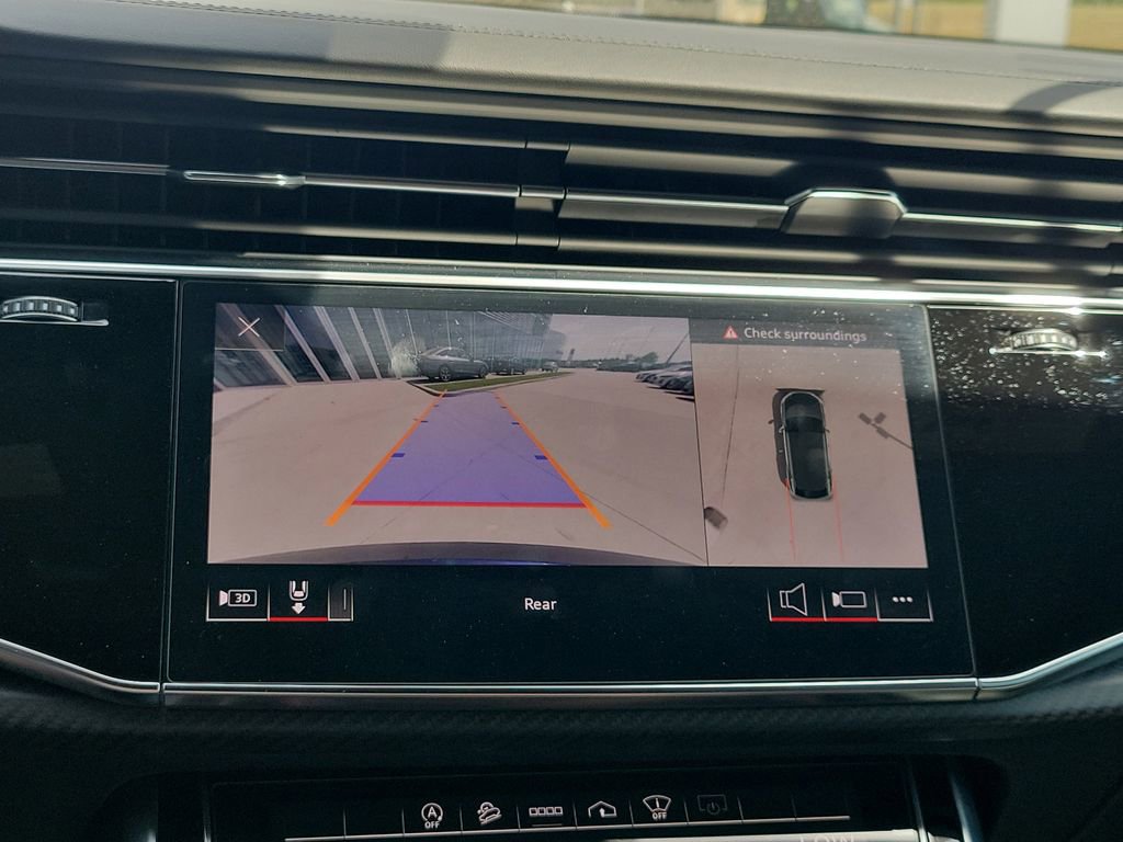 Used 2022 Audi RS Q8 image 17