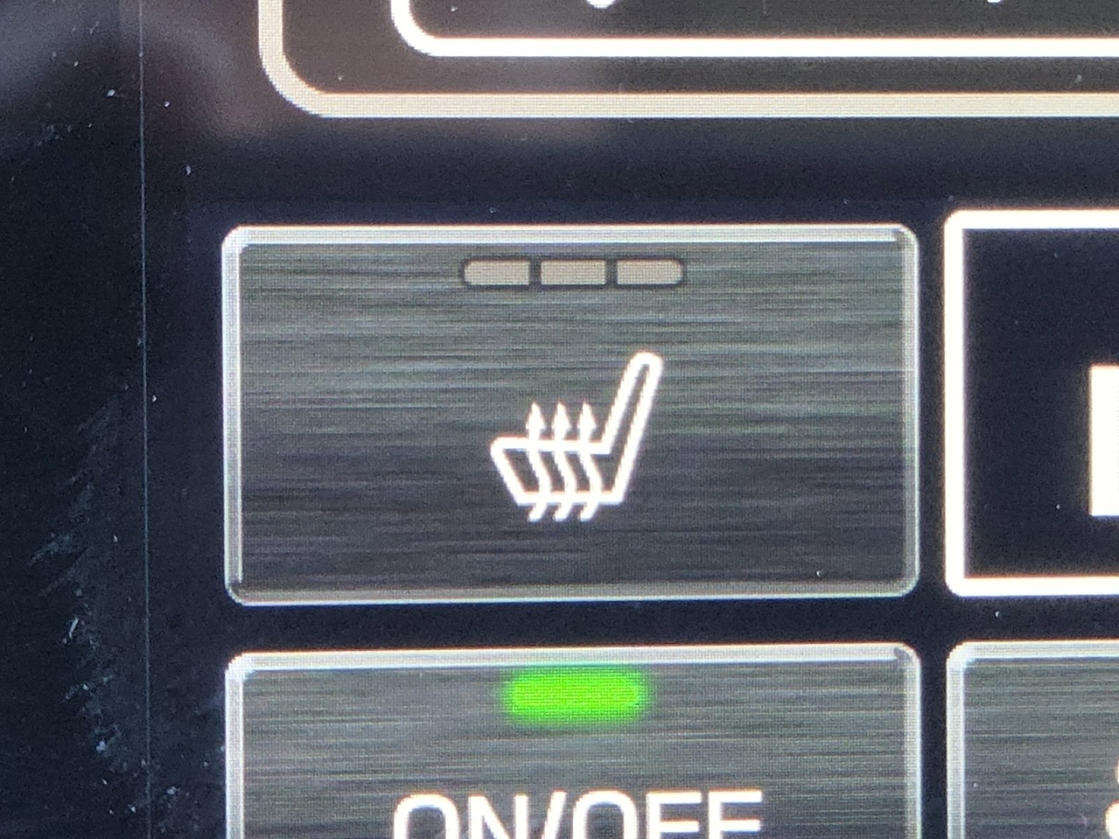 Used 2024 Subaru Outback Premium image 5