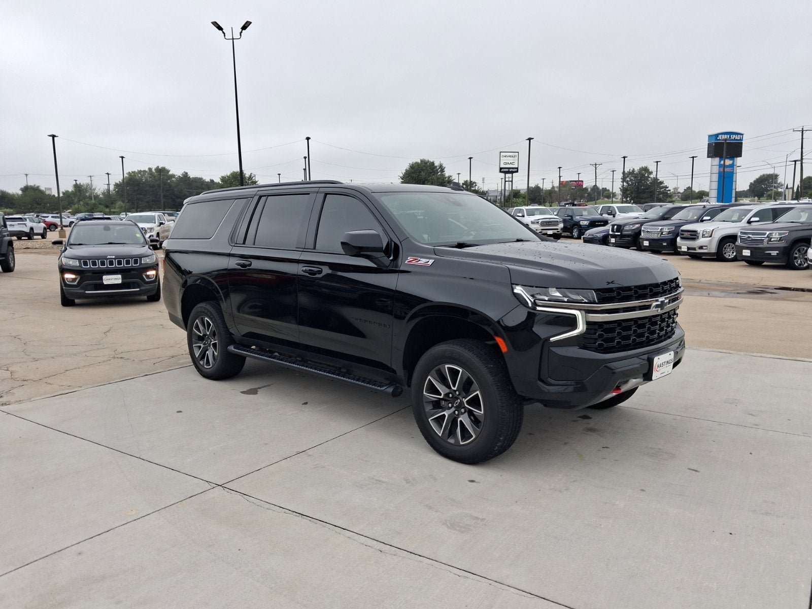 Used 2021 Chevrolet Suburban Z71 w/ Rear Media and Nav Package AWD/4WD image 7
