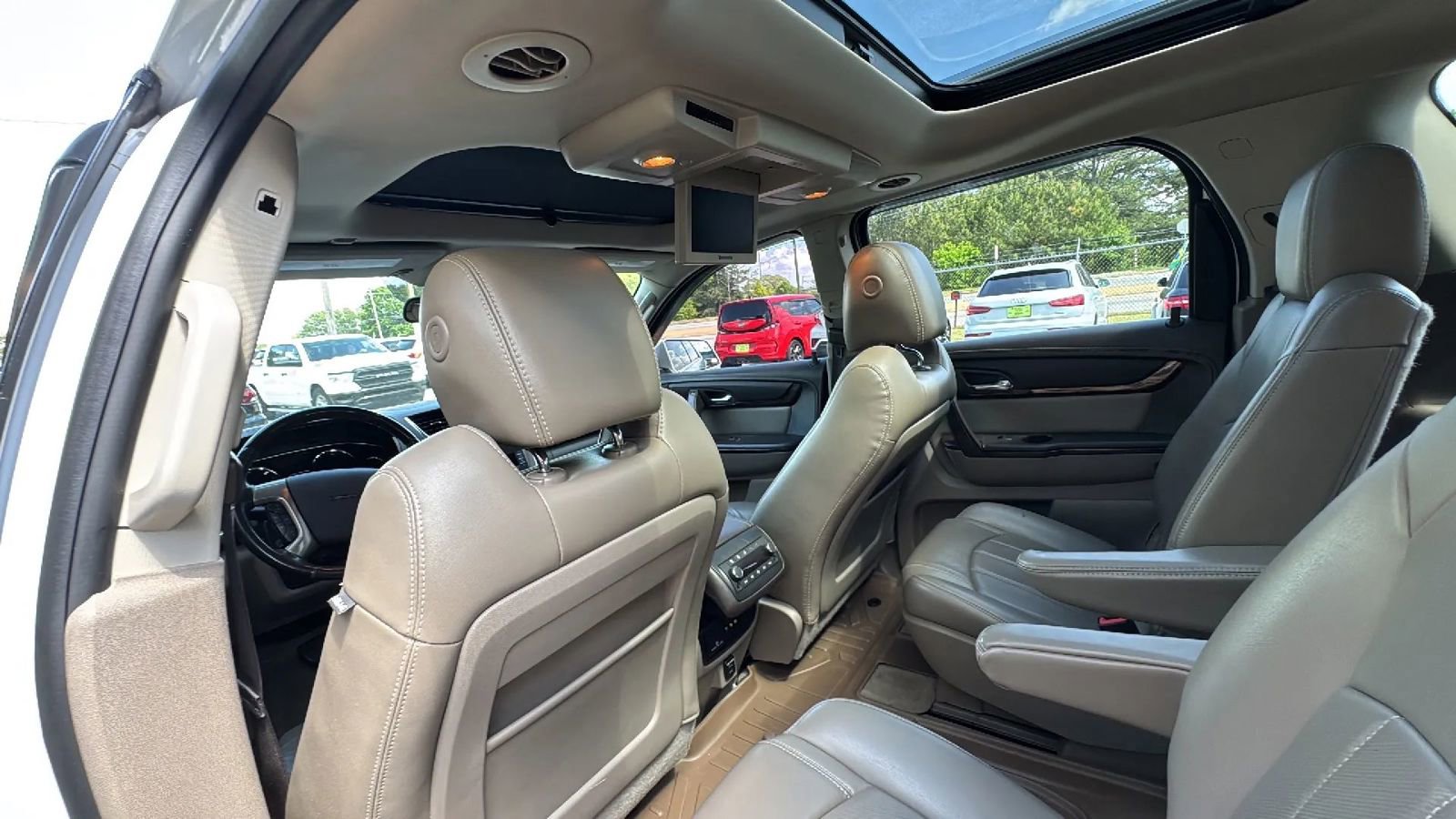 Used 2016 GMC Acadia Denali AWD/4WD image 13