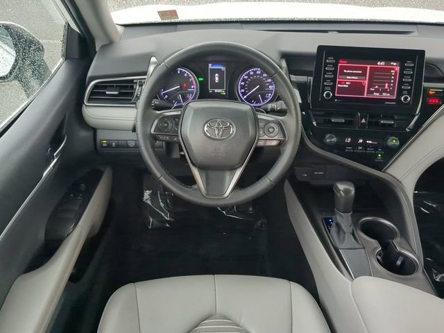 Used 2021 Toyota Camry SE w/ Convenience Package FWD image 15