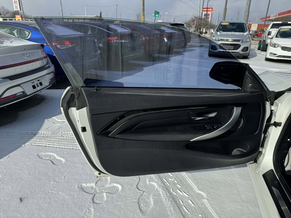 Used 2014 BMW 435i xDrive Coupe image 14