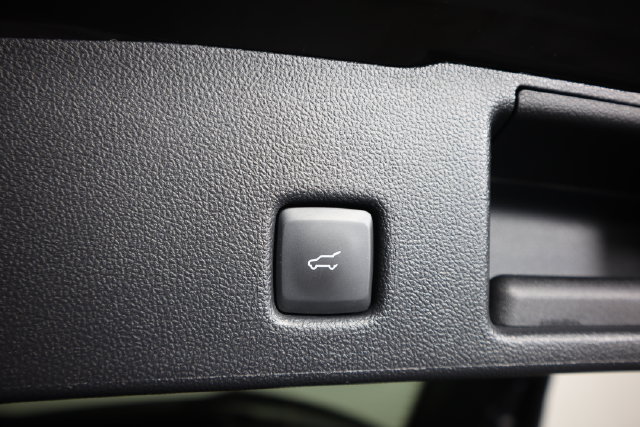 Certified 2024 Ford Escape ST-Line AWD/4WD image 52