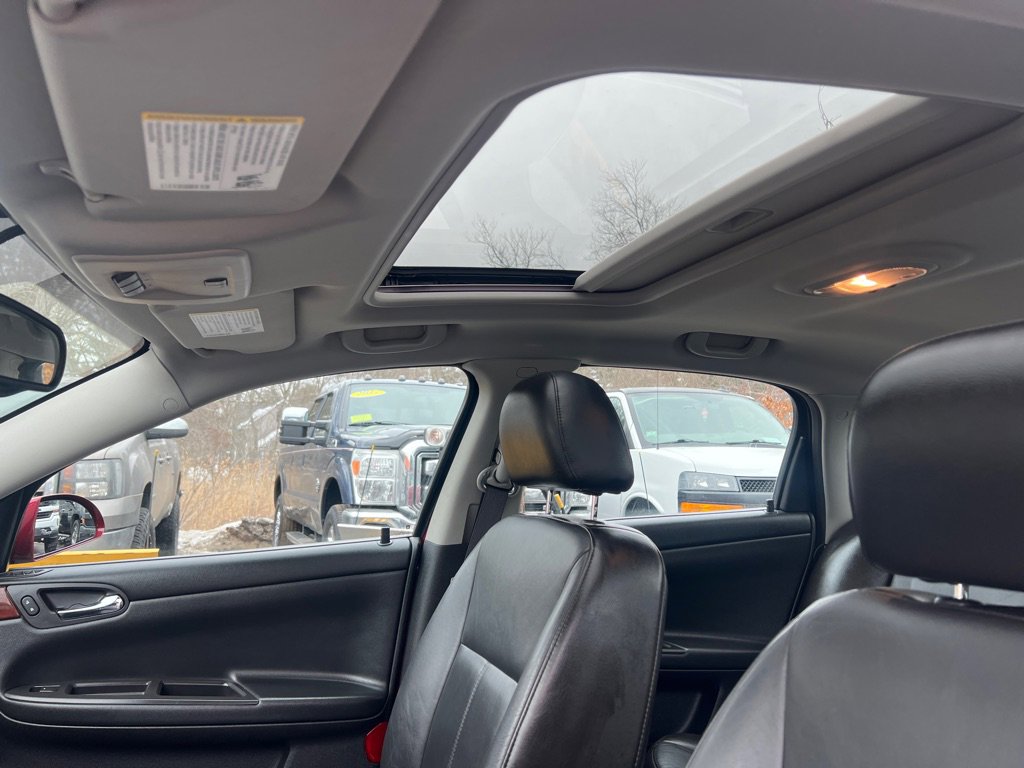 Used 2008 Chevrolet Impala LT image 27