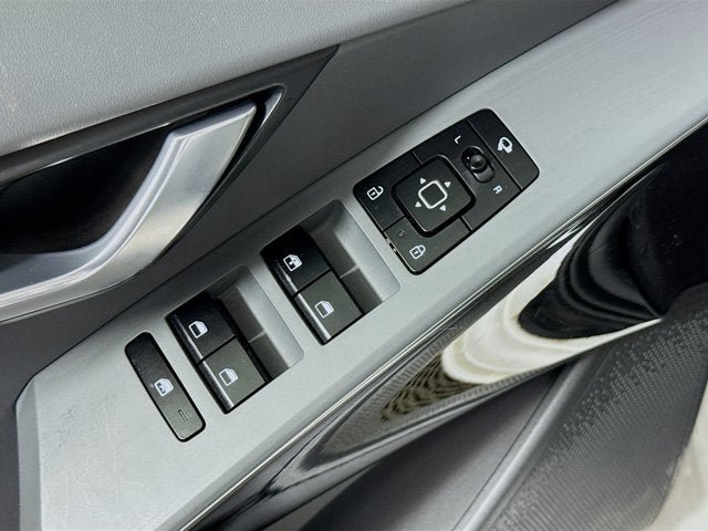 Certified 2023 Kia Niro EX Touring FWD image 18
