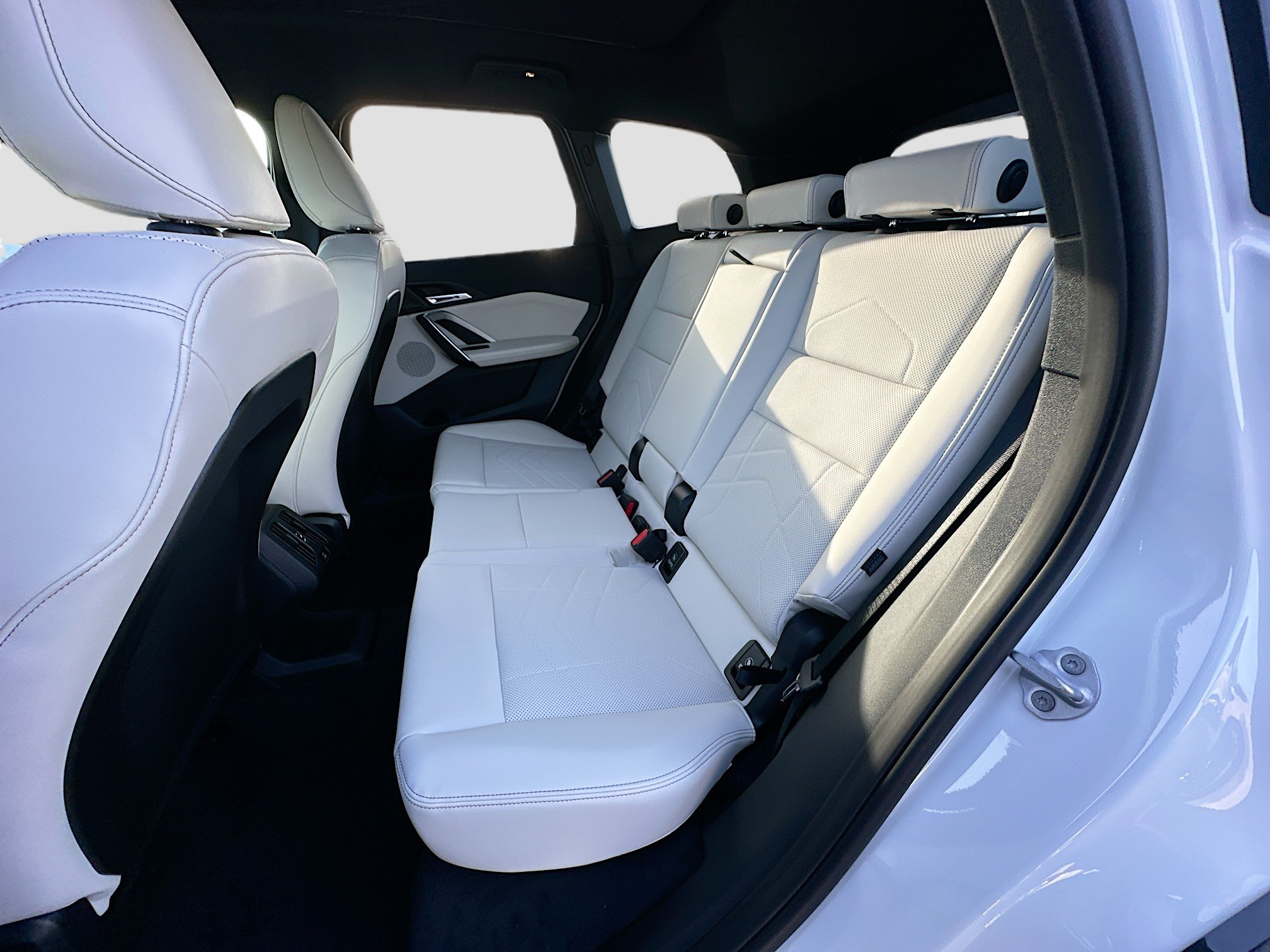 New 2026 BMW X1 xDrive28i w/ Convenience Package AWD/4WD image 19