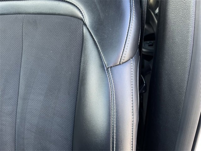 Used 2023 Jeep Grand Cherokee L Laredo image 15