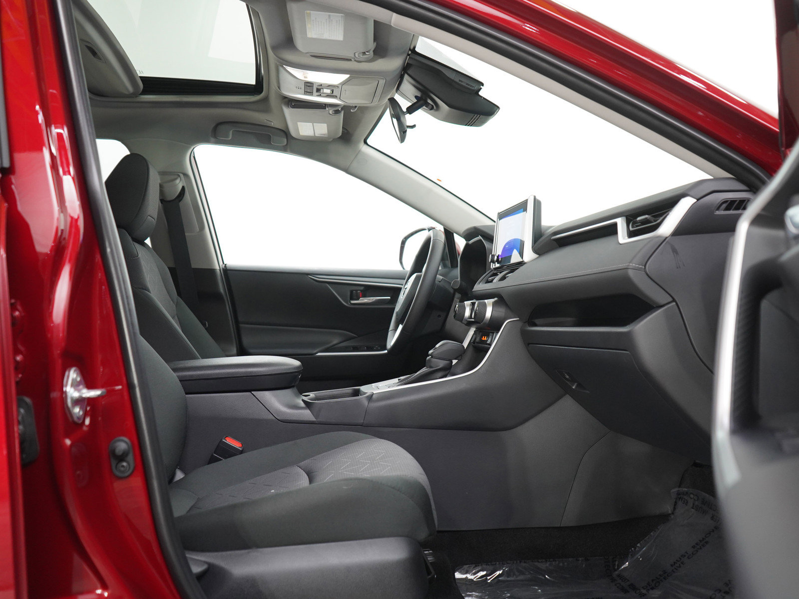 Used 2025 Toyota RAV4 XLE w/ Convenience Package AWD/4WD image 11