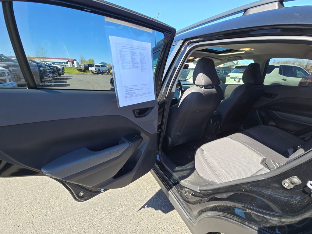 Used 2024 Subaru Crosstrek 2.0i Premium image 11