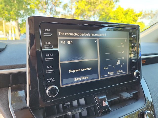 Used 2020 Toyota Corolla LE image 16