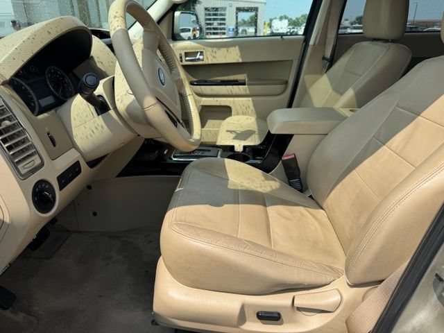 Used 2012 Ford Escape Limited FWD image 12