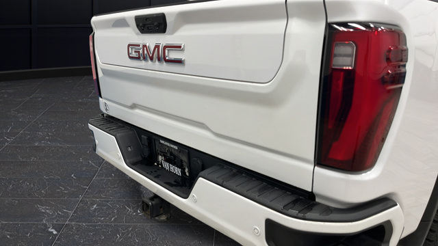 Used 2024 GMC Sierra 2500 Denali w/ Denali Reserve Package AWD/4WD image 41