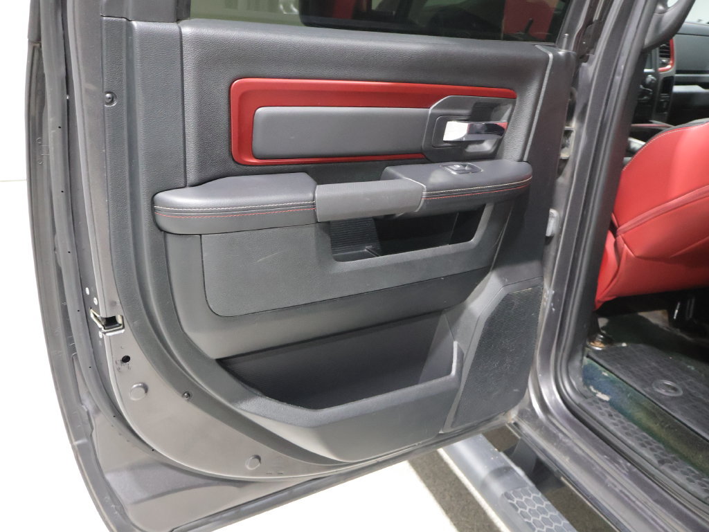 Used 2017 RAM 1500 Rebel AWD/4WD image 19