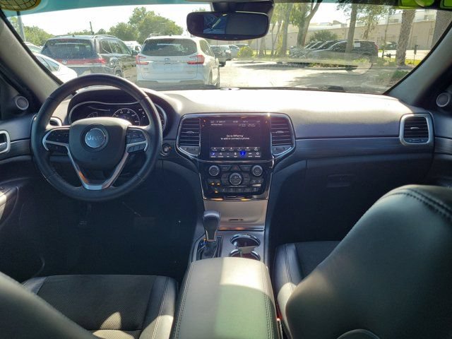 Used 2022 Jeep Grand Cherokee Laredo X RWD image 2