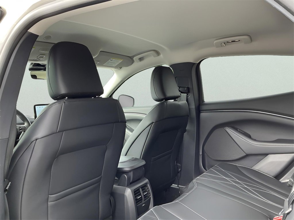 Used 2025 Ford Mustang Mach-E Select image 26