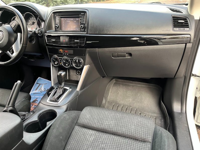 Used 2015 MAZDA CX-5 Touring image 37