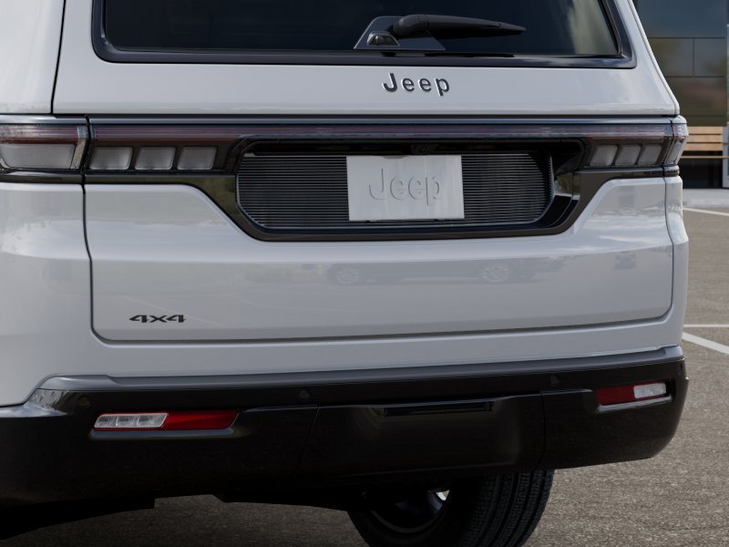 New 2026 Jeep Grand Wagoneer Summit w/ Rear Seat Video Group I AWD/4WD image 14
