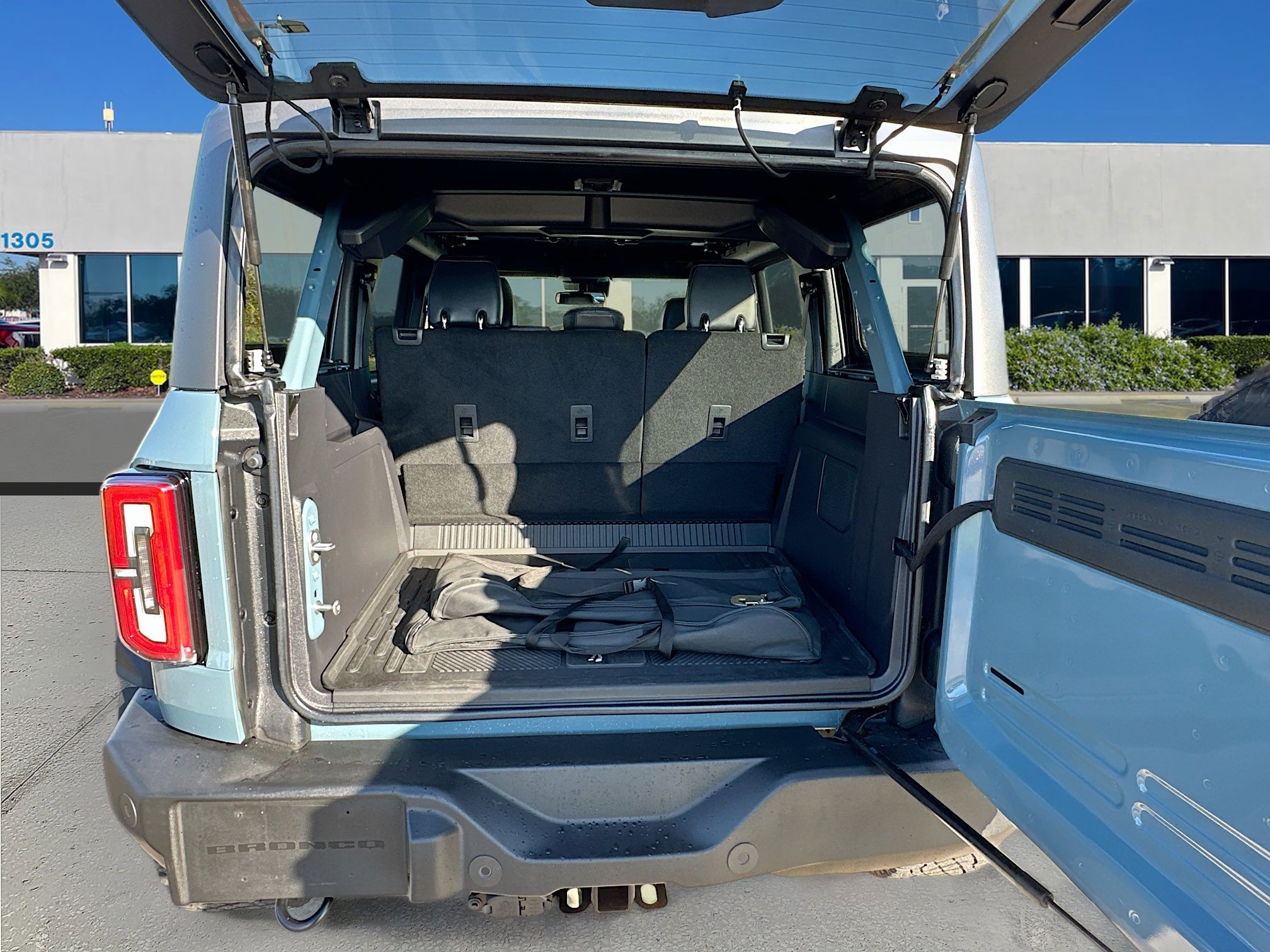 Used 2022 Ford Bronco Wildtrak image 25