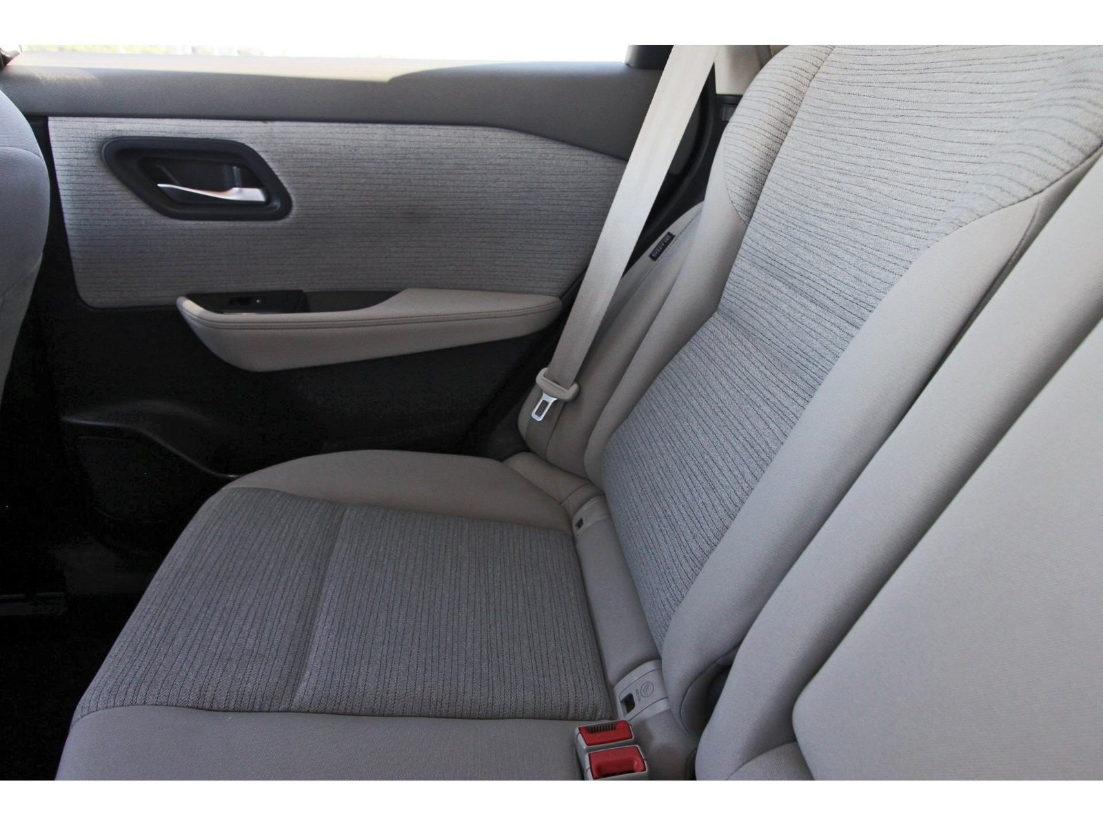 Certified 2023 Nissan Rogue SV FWD image 15