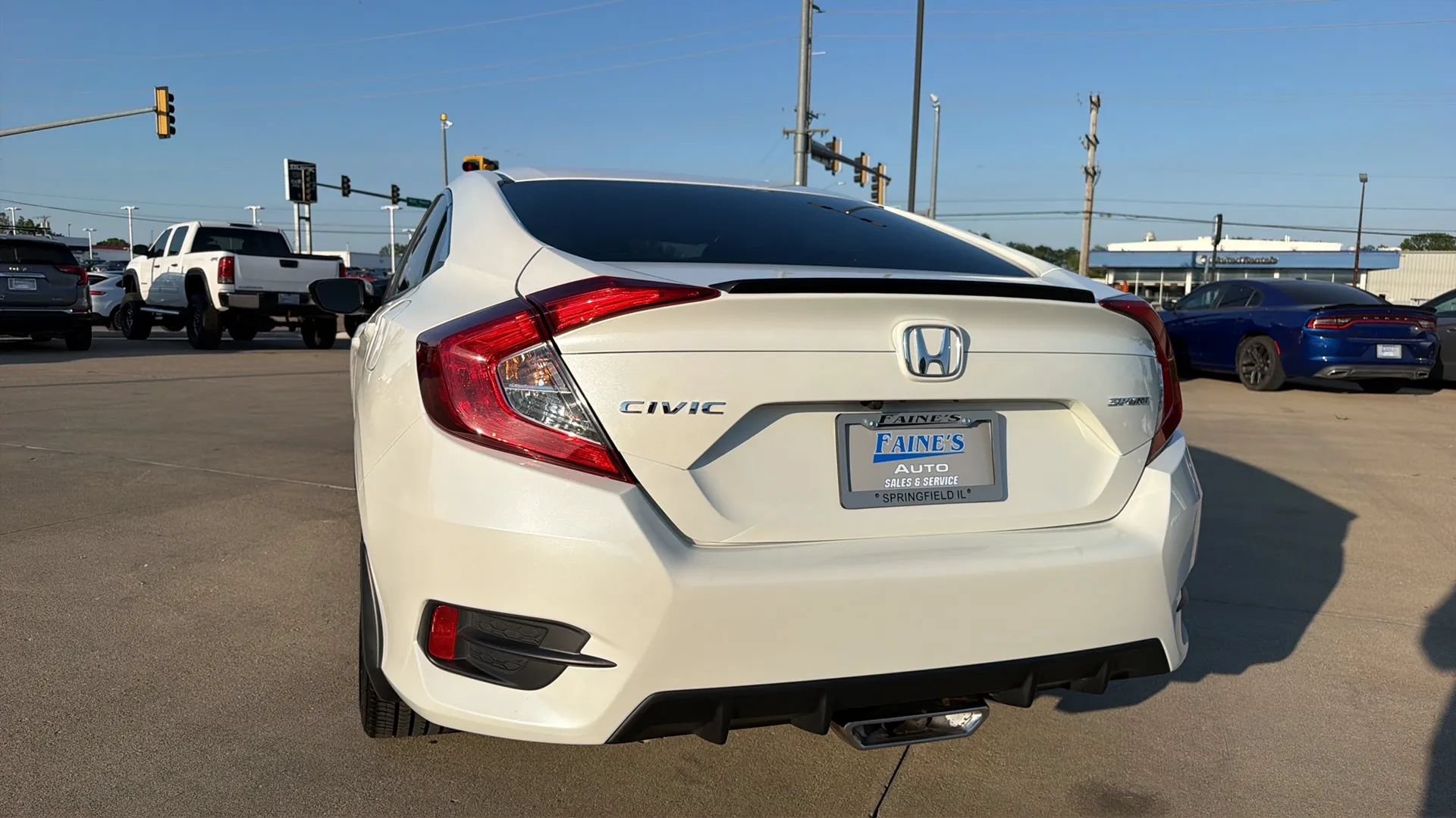 Used 2019 Honda Civic Sport image 14