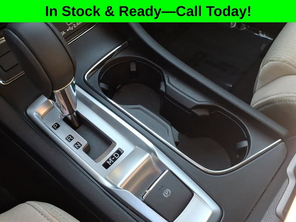 Used 2023 Subaru Ascent Premium w/ Convenience Package AWD/4WD image 14