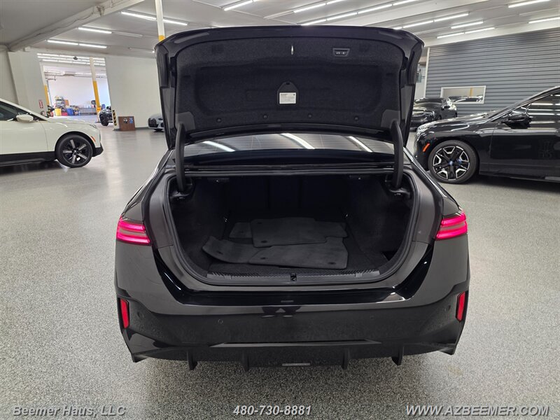 Used 2024 BMW i5 M60 w/ Premium Package AWD/4WD image 13