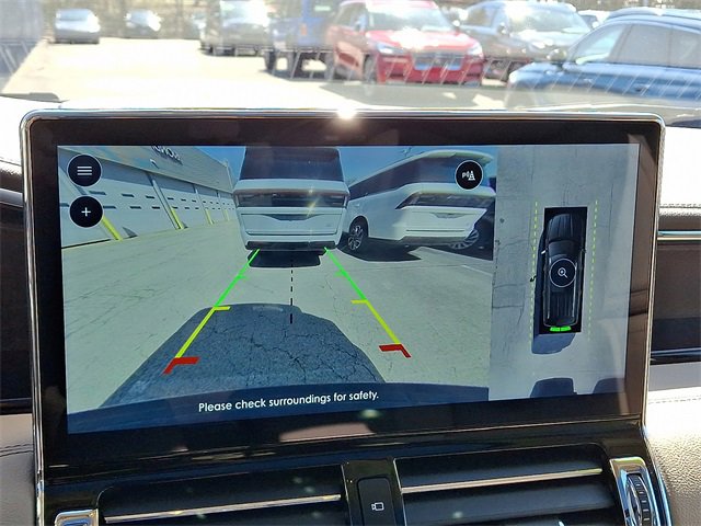 Used 2022 Lincoln Navigator Reserve image 19